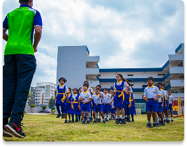 12 → Figure → demo-it-business-about-02